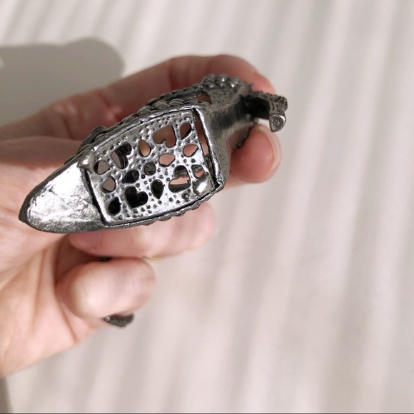 Long Chain Necklace with Metal & Crystal Shoe Pendant - Picture 8 of 13